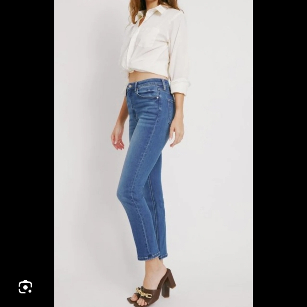 kancan womens 27 Blue Denim Jeans. EUC